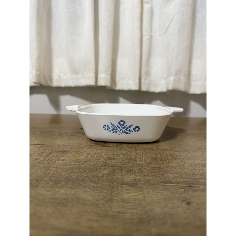 Vintage CorningWare Blue Cornflower Petite Pan P-41-B 1.75 C Excellent Condition